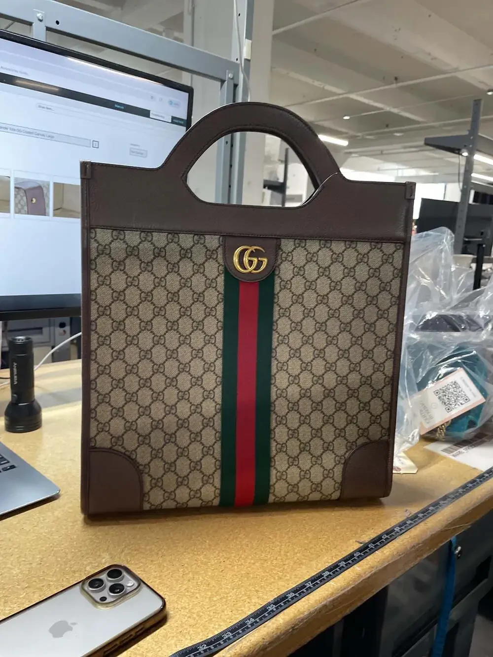 Gucci Ophidia Cut Out Handle Tote Gg #277032G13B